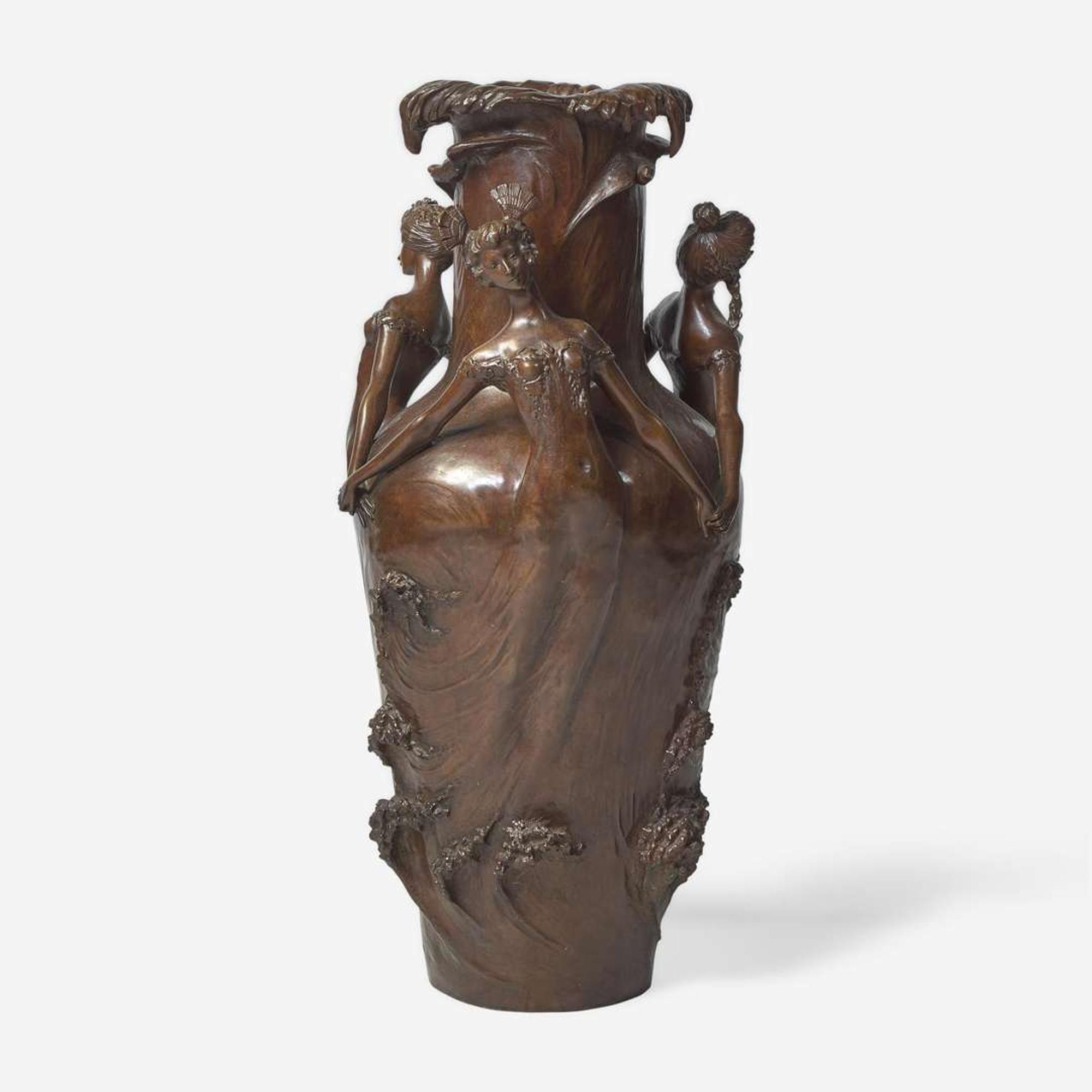 After Louis Chalon (French, 1866-1940) An Art Nouveau Patinated Bronze "Sea Sprites" Vase, Paris, France, 20th century
