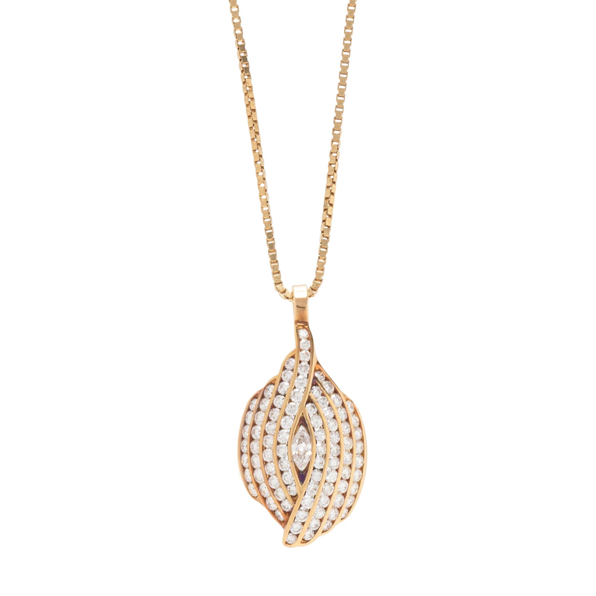 YELLOW GOLD AND DIAMOND PENDANT NECKLACE