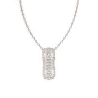 DIAMOND PENDANT NECKLACE