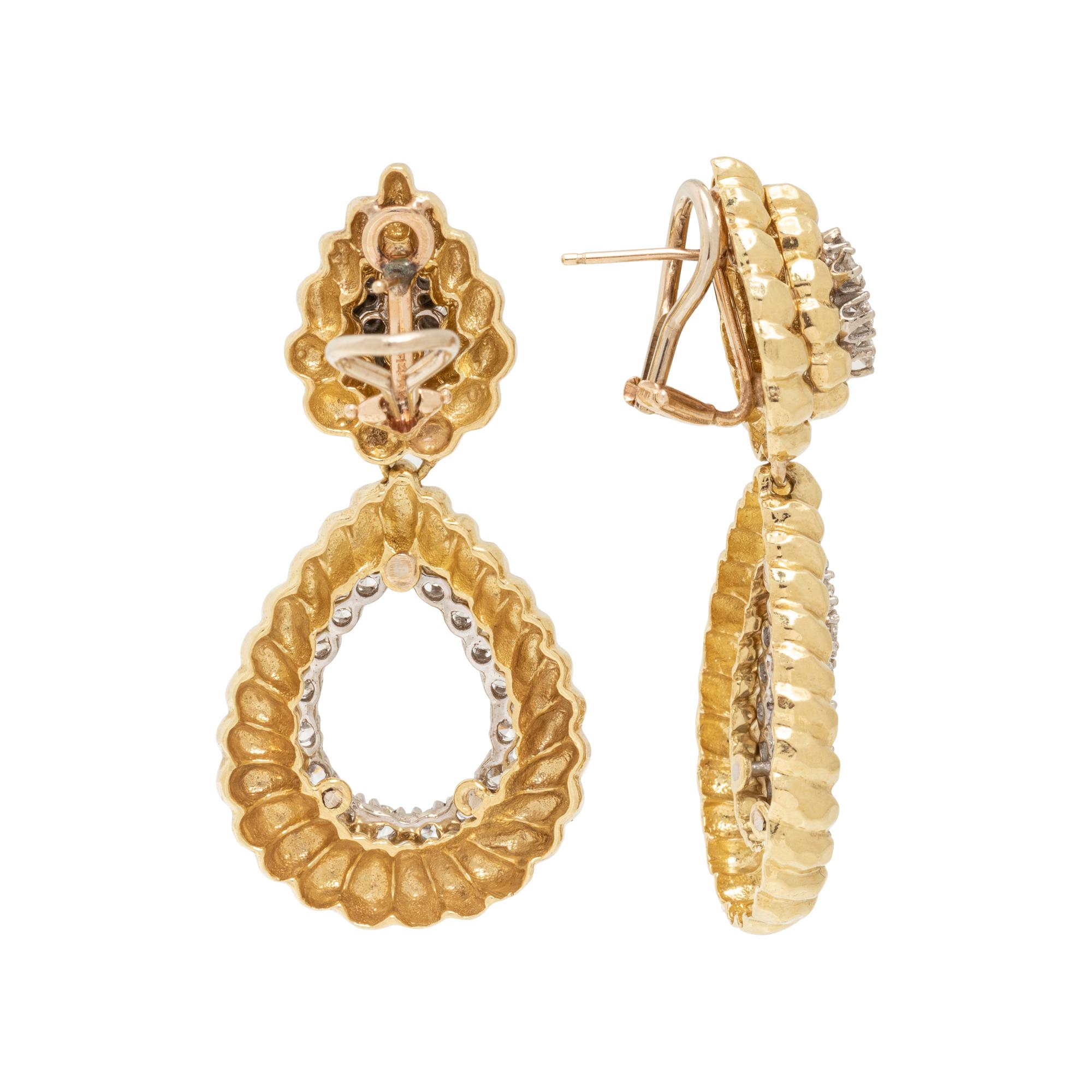 YELLOW GOLD AND DIAMOND EARCLIPS