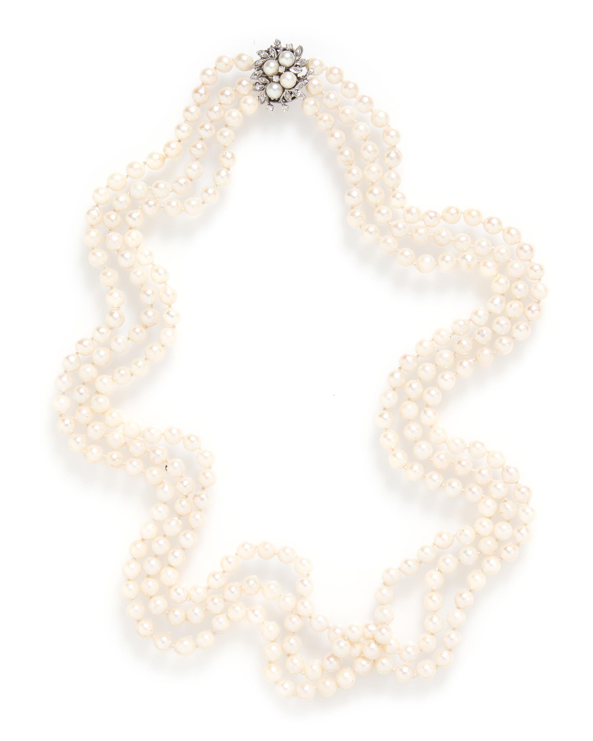 A White Gold, Diamond and Cultured Pearl Necklace, 123.90 dwts.