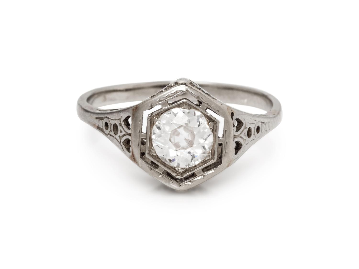 DIAMOND RING