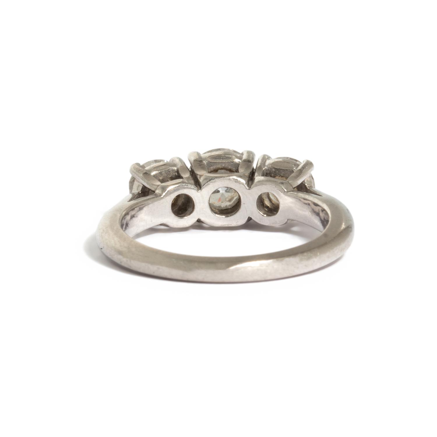 TIFFANY & CO., THREE STONE DIAMOND RING