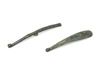 Two Chinese Inlaid Bronze Belt Hooks, Warring States To Han Dynasty 戰國-漢 銅帶鈎兩枚