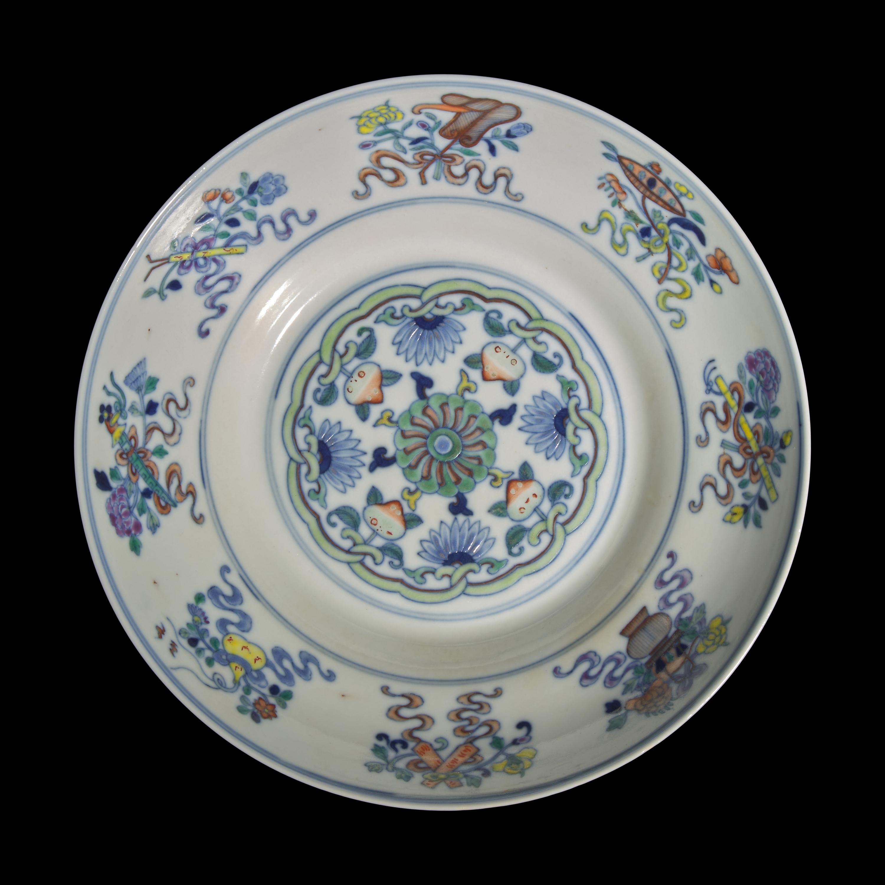 A Chinese Doucai 'Eight Immortals' Porcelain Bowl, Guangxu Mark and of the Period — 清光緒 斗彩暗八仙折腰盤