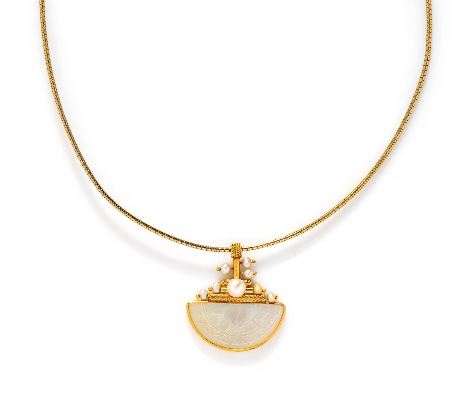 CULTURED PEARL AND MOTHER-OF-PEARL GAMBLING TOKEN SUITE