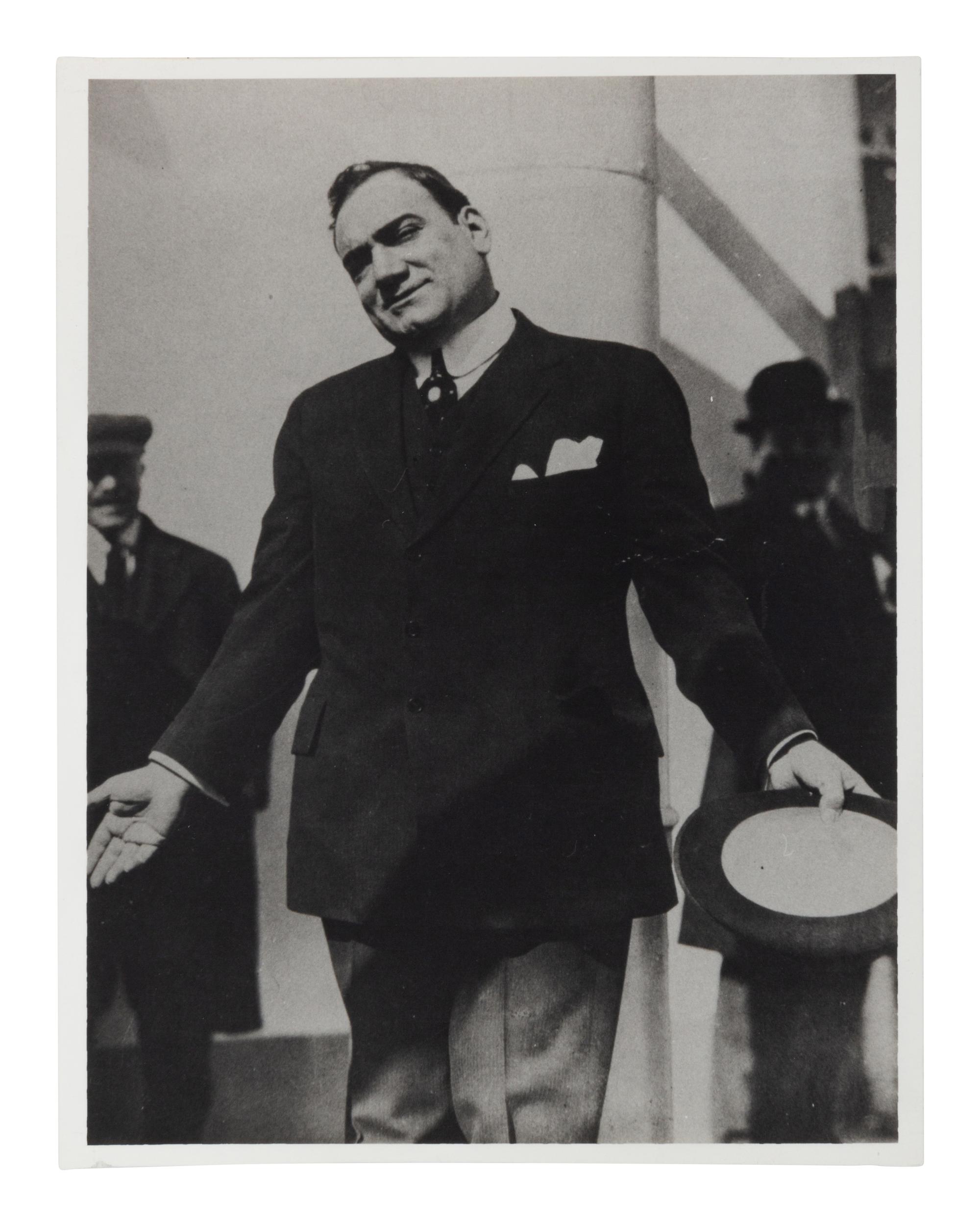CARUSO, Enrico (1873-1921). Printed check signed ("Enrico Caruso"), 18 December 1912. Drawn on Columbia Bank, New York, for $435.95 payable to J. B. Regan.