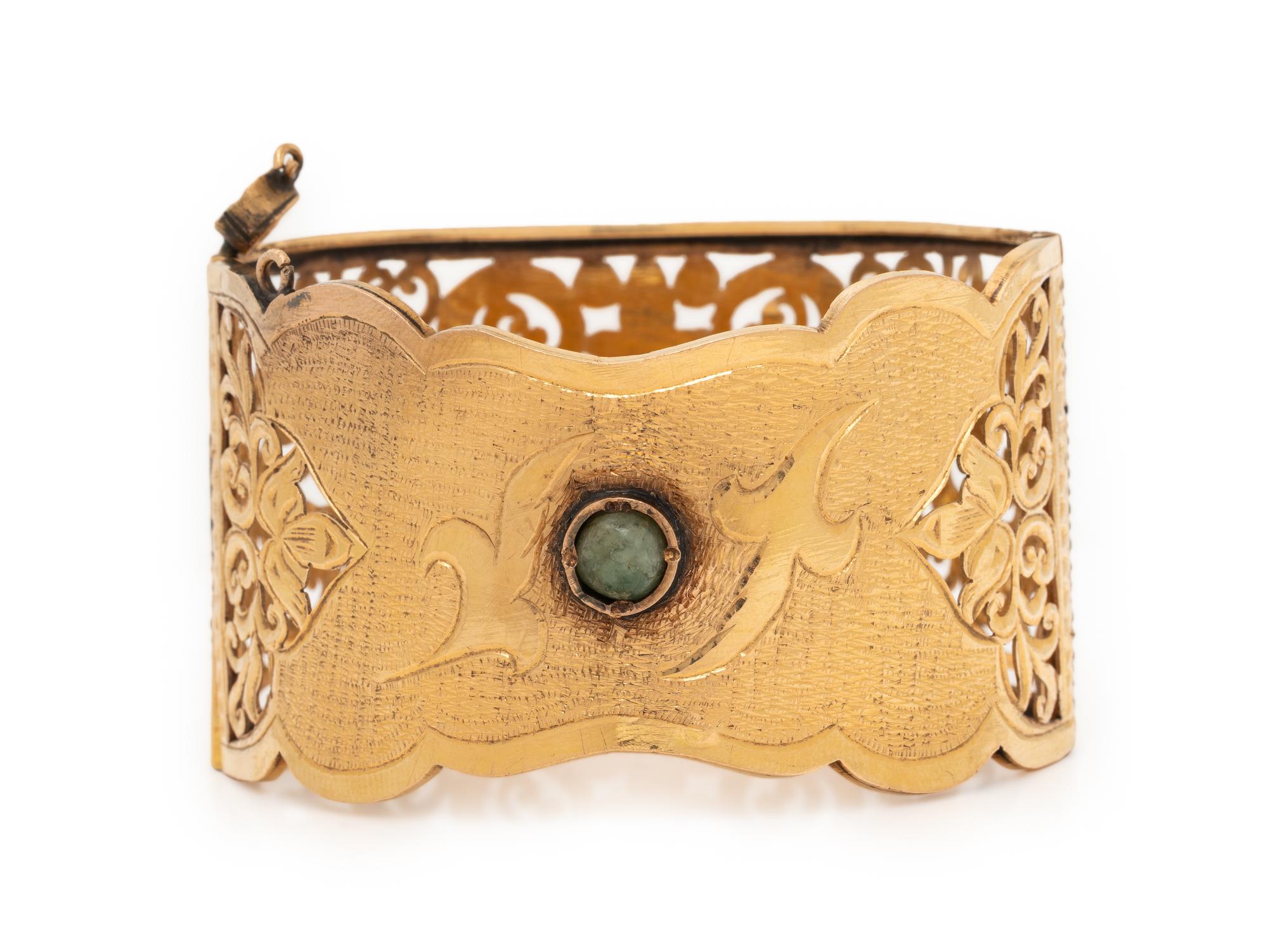 YELLOW GOLD AND HARDSTONE CUFF BRACELET