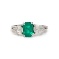EMERALD AND DIAMOND RING