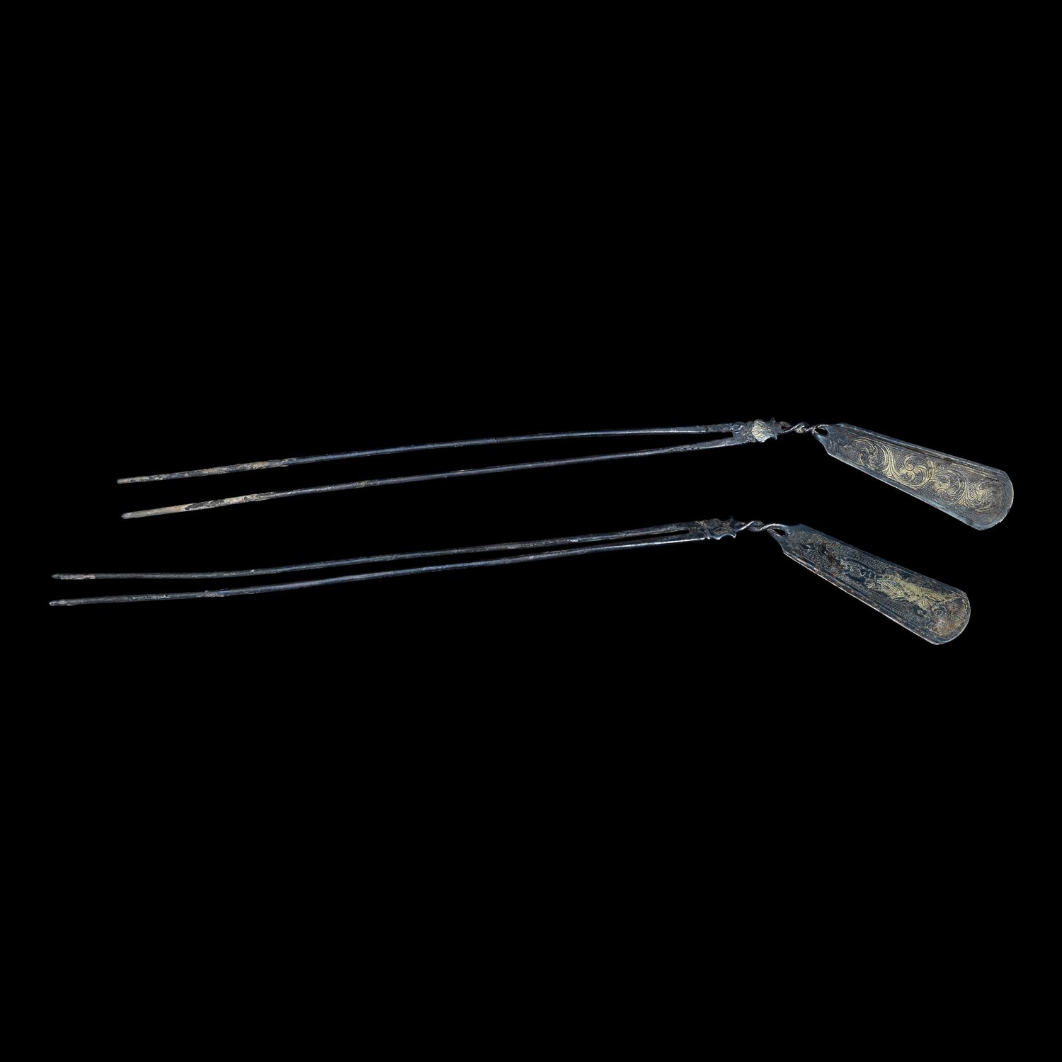A Pair of Chinese Parcel Gilt Silver 'Bird and Foliate' Hairpins, Chai, Tang Dynasty 唐 鎏金卷草飛鳥紋銀釵一對