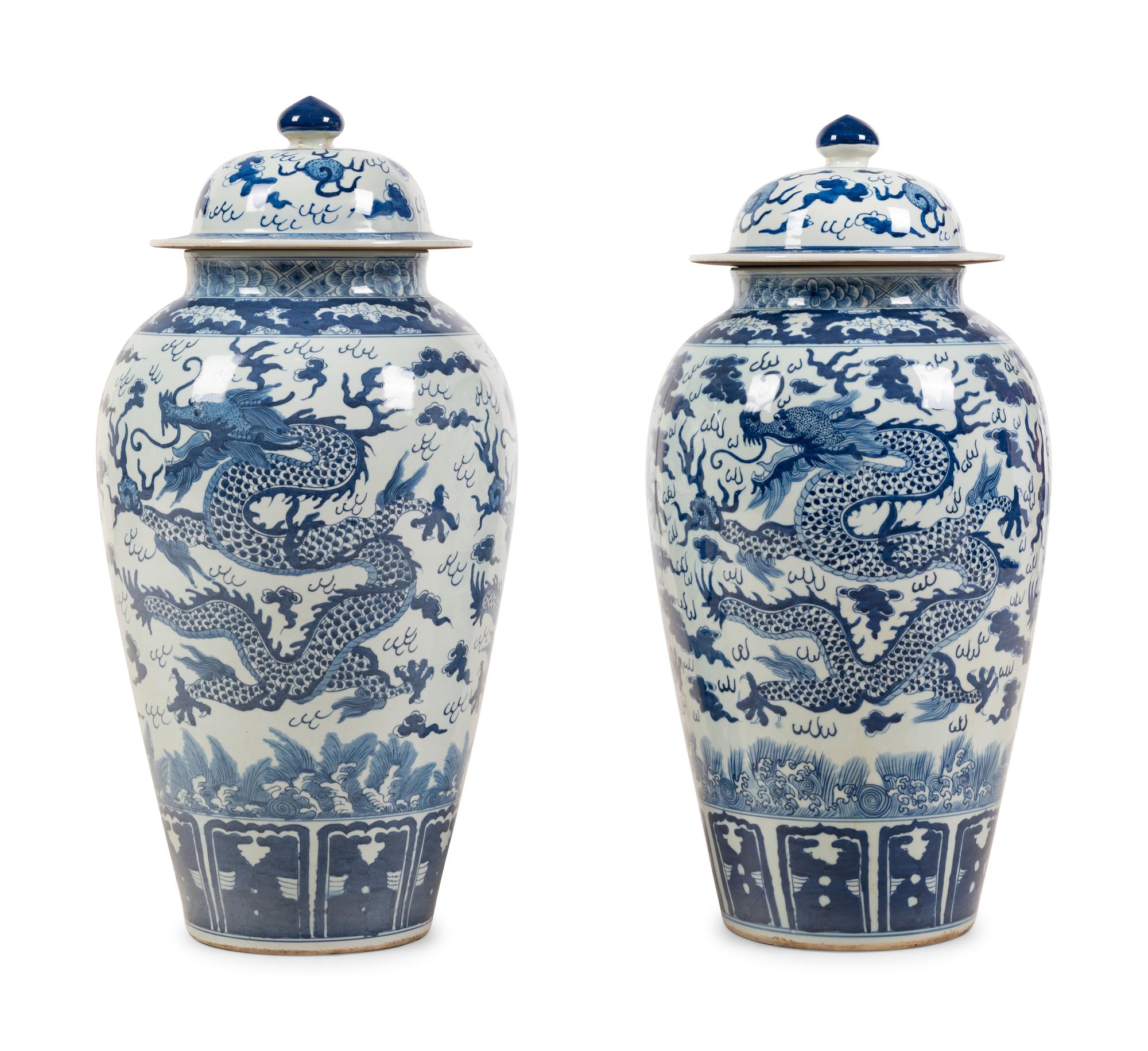 A Pair of Chinese Export Blue and White Porcelain Covered Jars