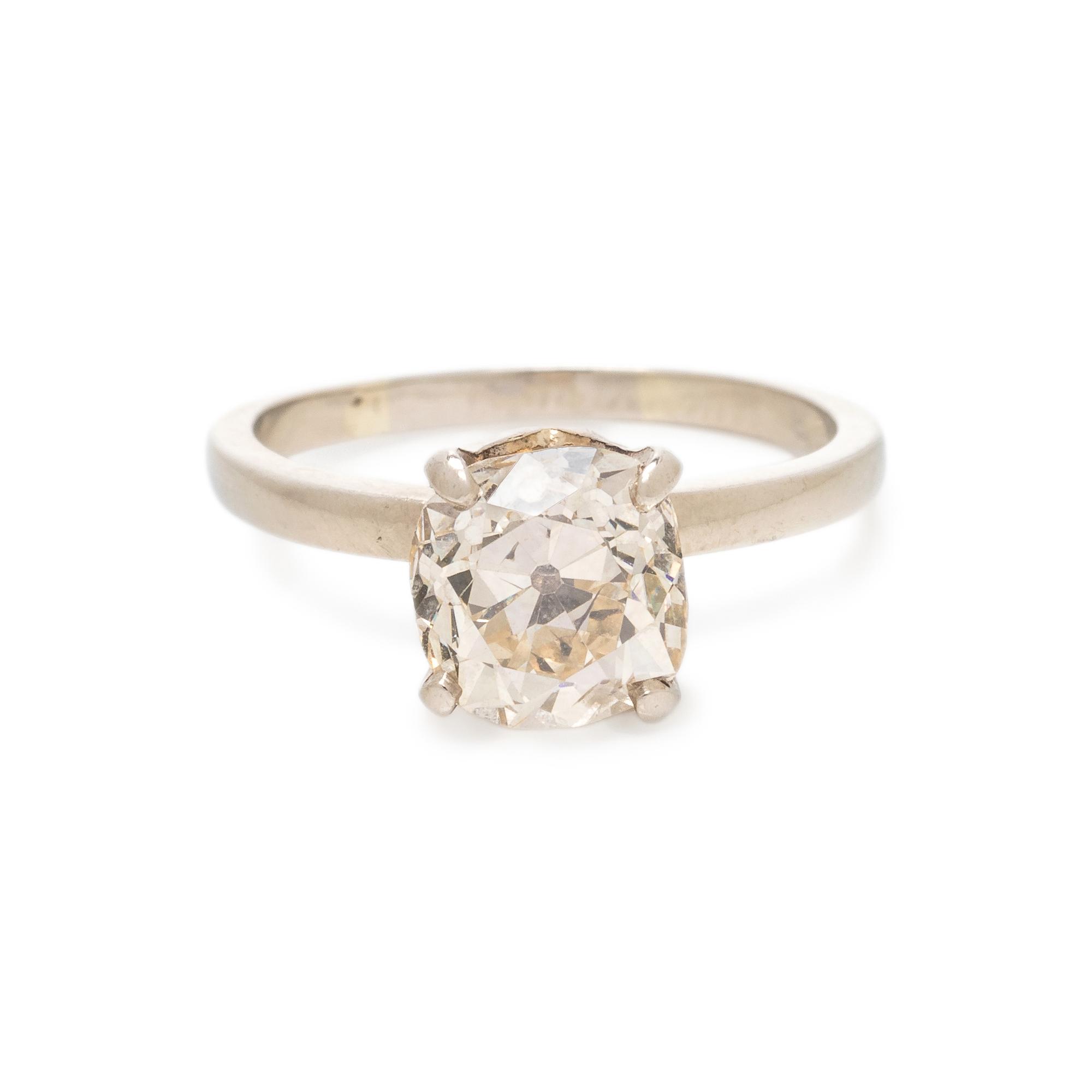 DIAMOND RING