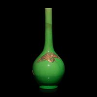 A Chinese Gilt Lacquered Green Glazed Porcelain 'Crane' Bottle Vase, 19th-Early 20th Century 晚清-民國 綠釉貼描金漆鶴長頸瓶