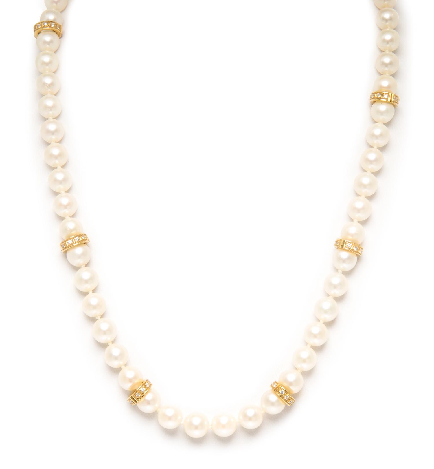 A Yellow Gold, Cultured Pearl and Diamond Necklace, 24.60 dwts.