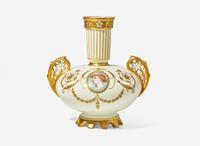 A Wedgwood "Victoria" Pattern Bone China Vase, UK, circa 1885
