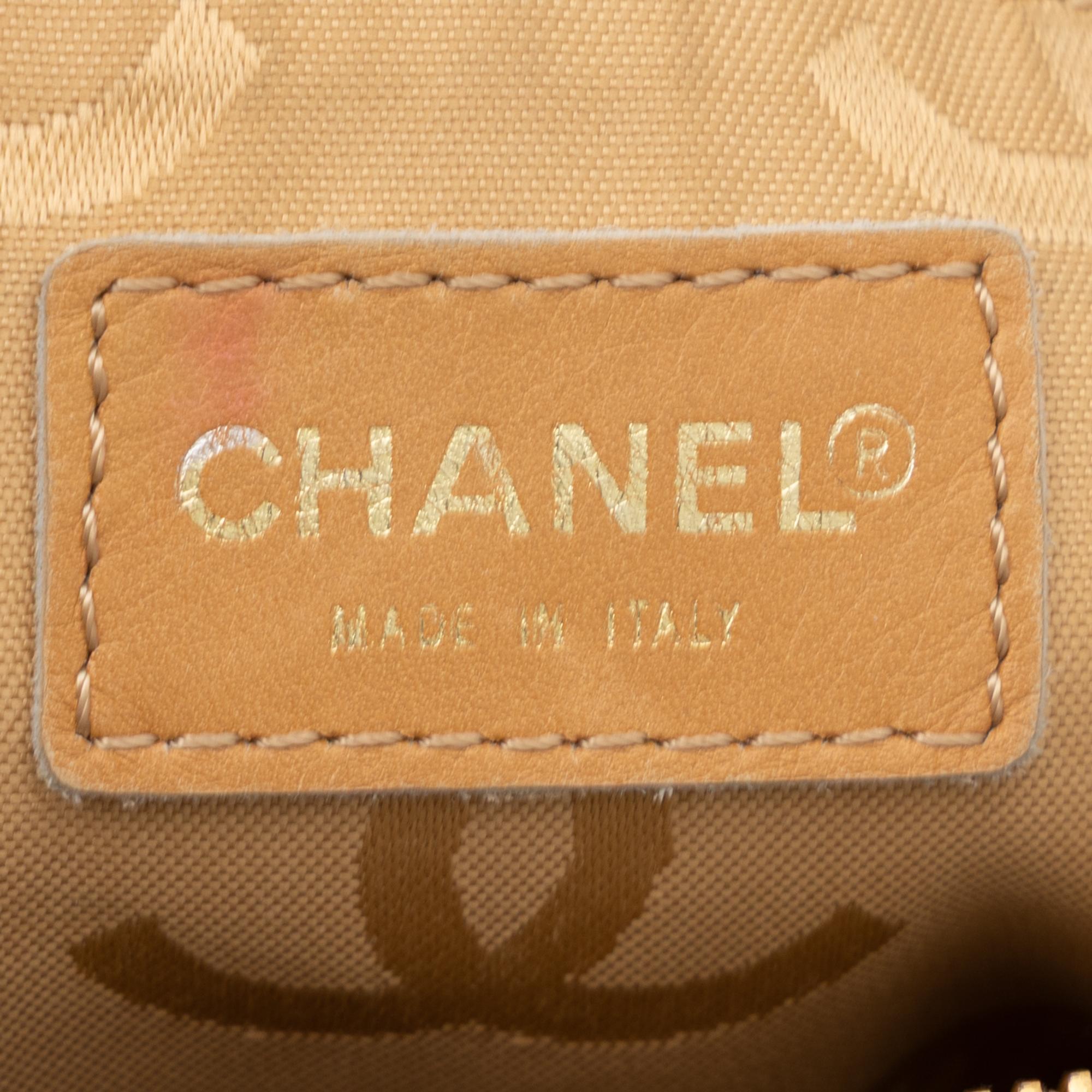 Chanel, Beige Topstitched Leather Bag
