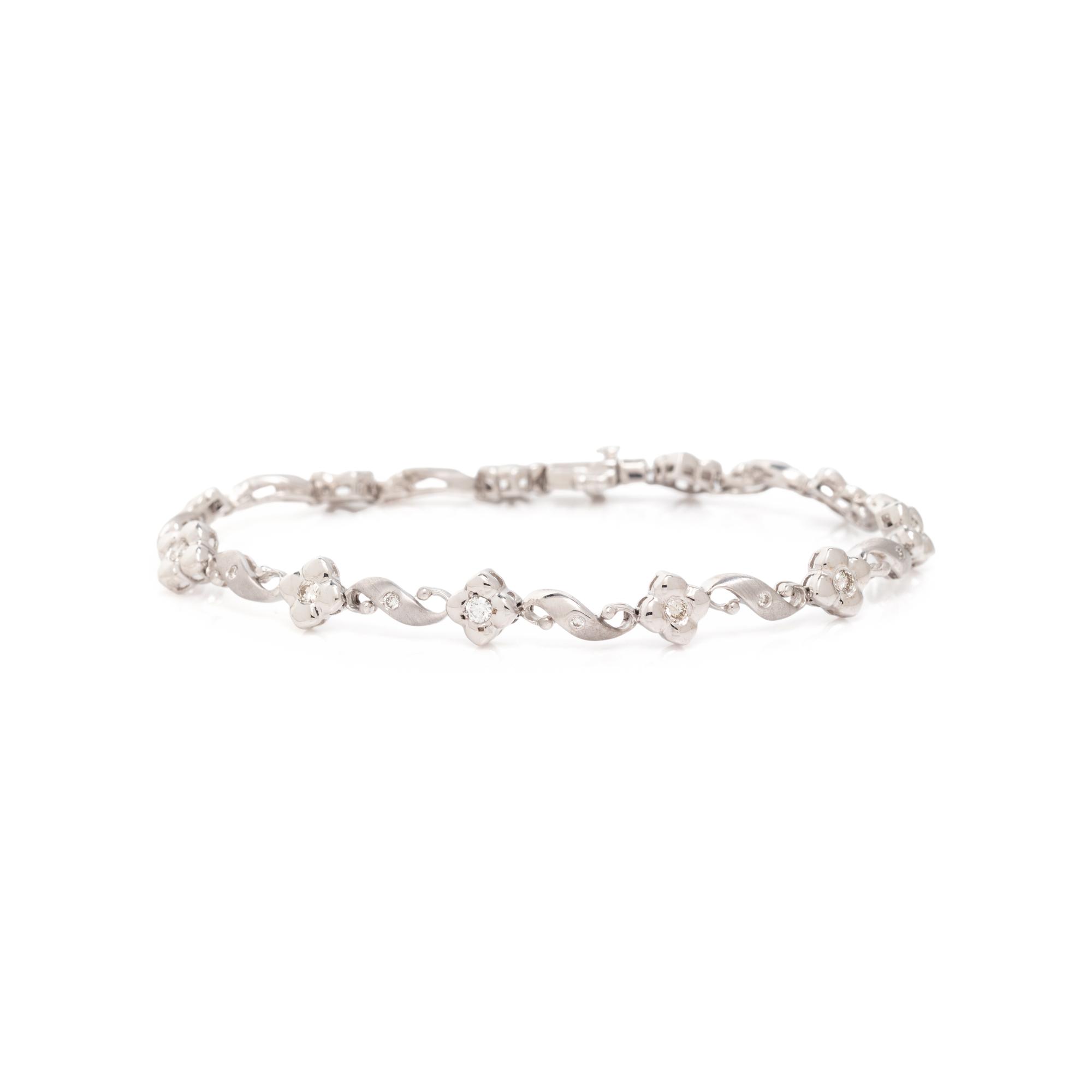 WHITE GOLD AND DIAMOND BRACELET