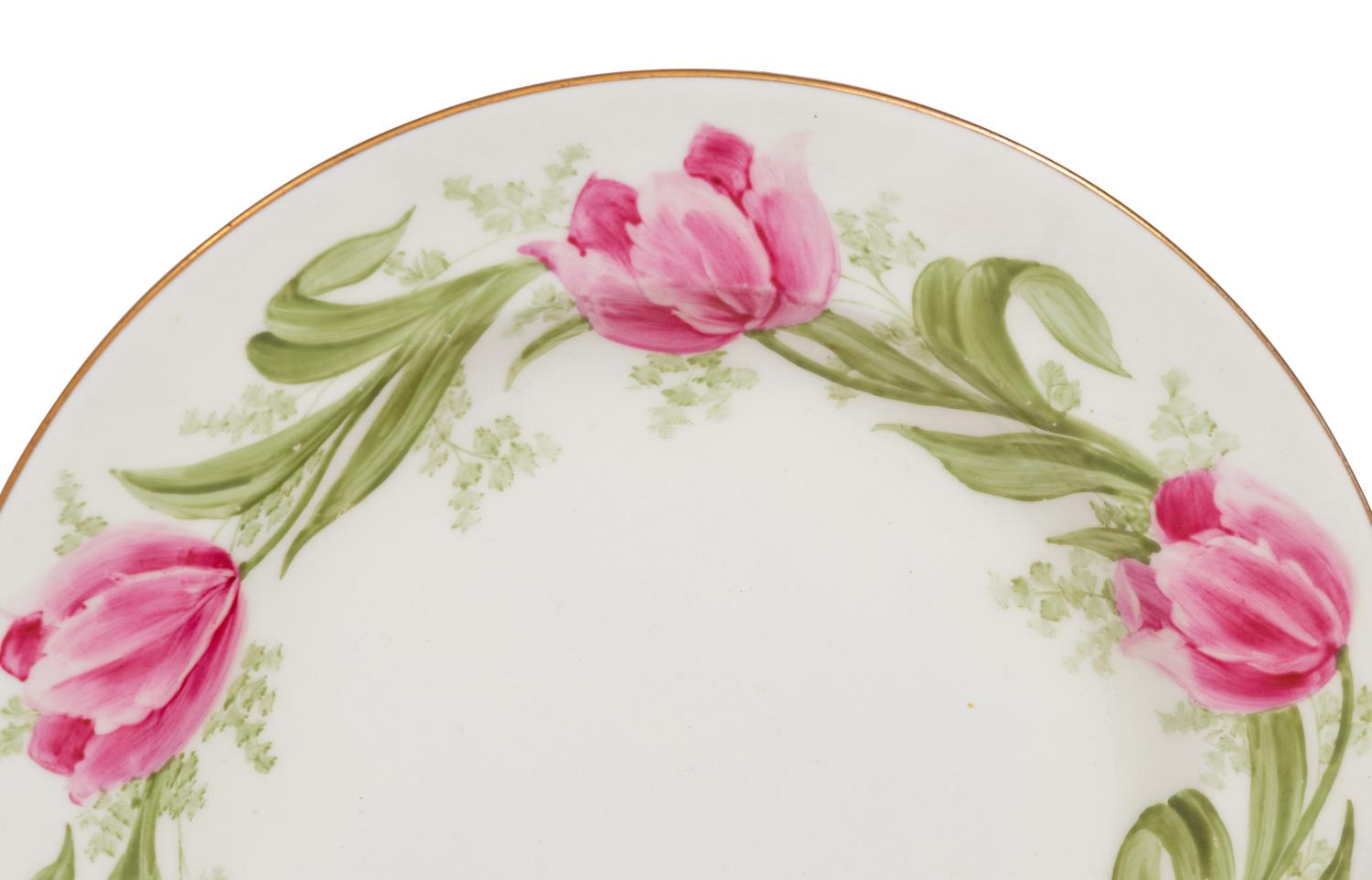 An E.J. Everard Signed Wedgwood Dessert Service with an Associated Set of Twelve Plates