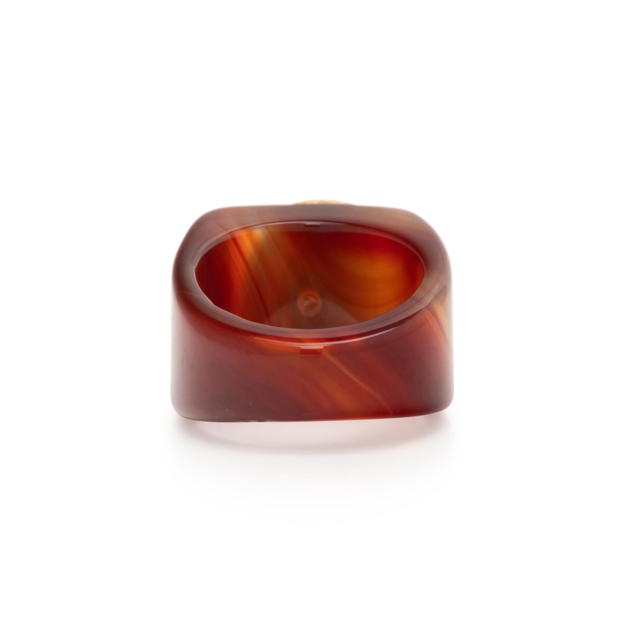 CARNELIAN AND AGATE RING