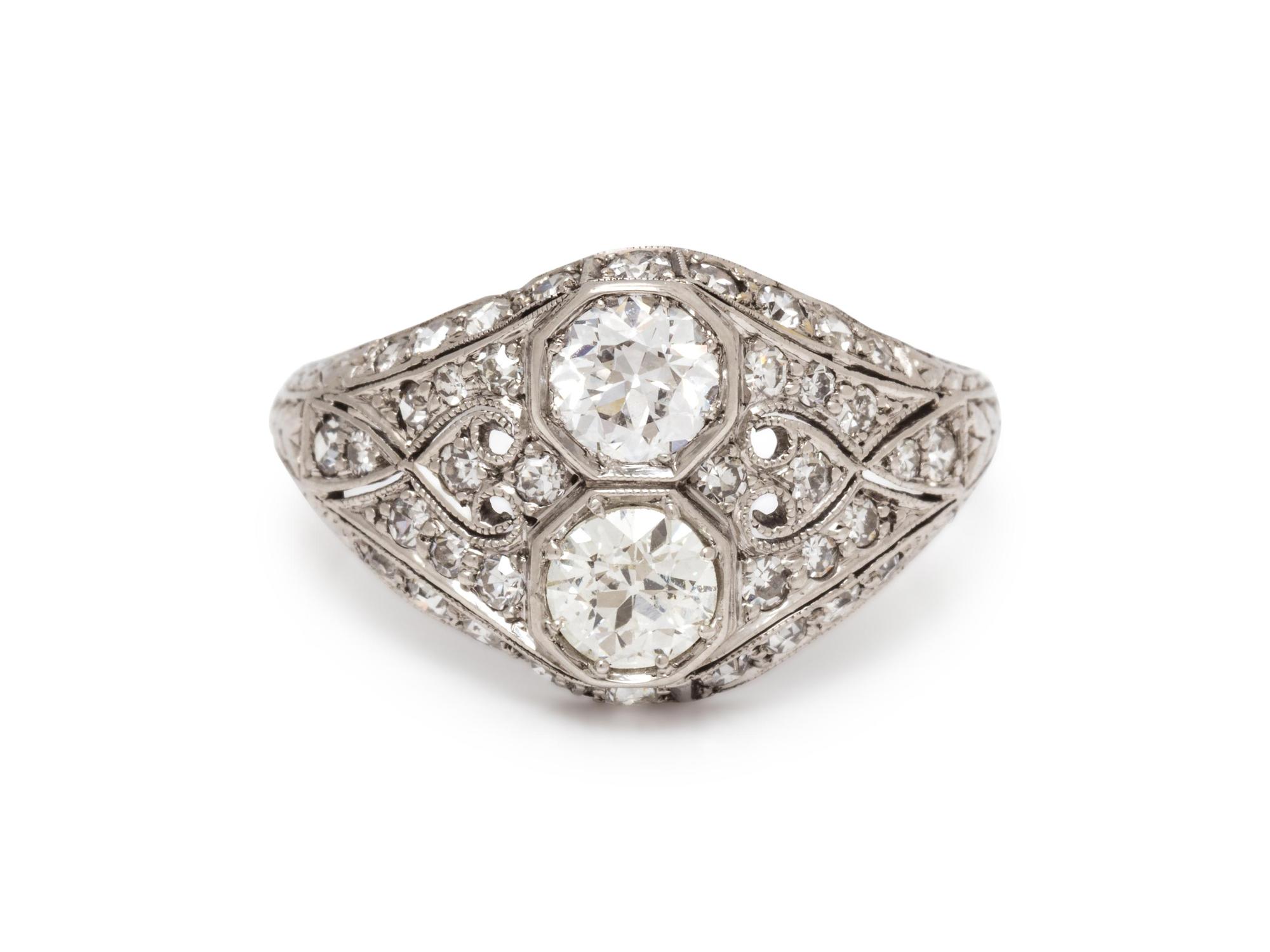 ANTIQUE, DIAMOND RING