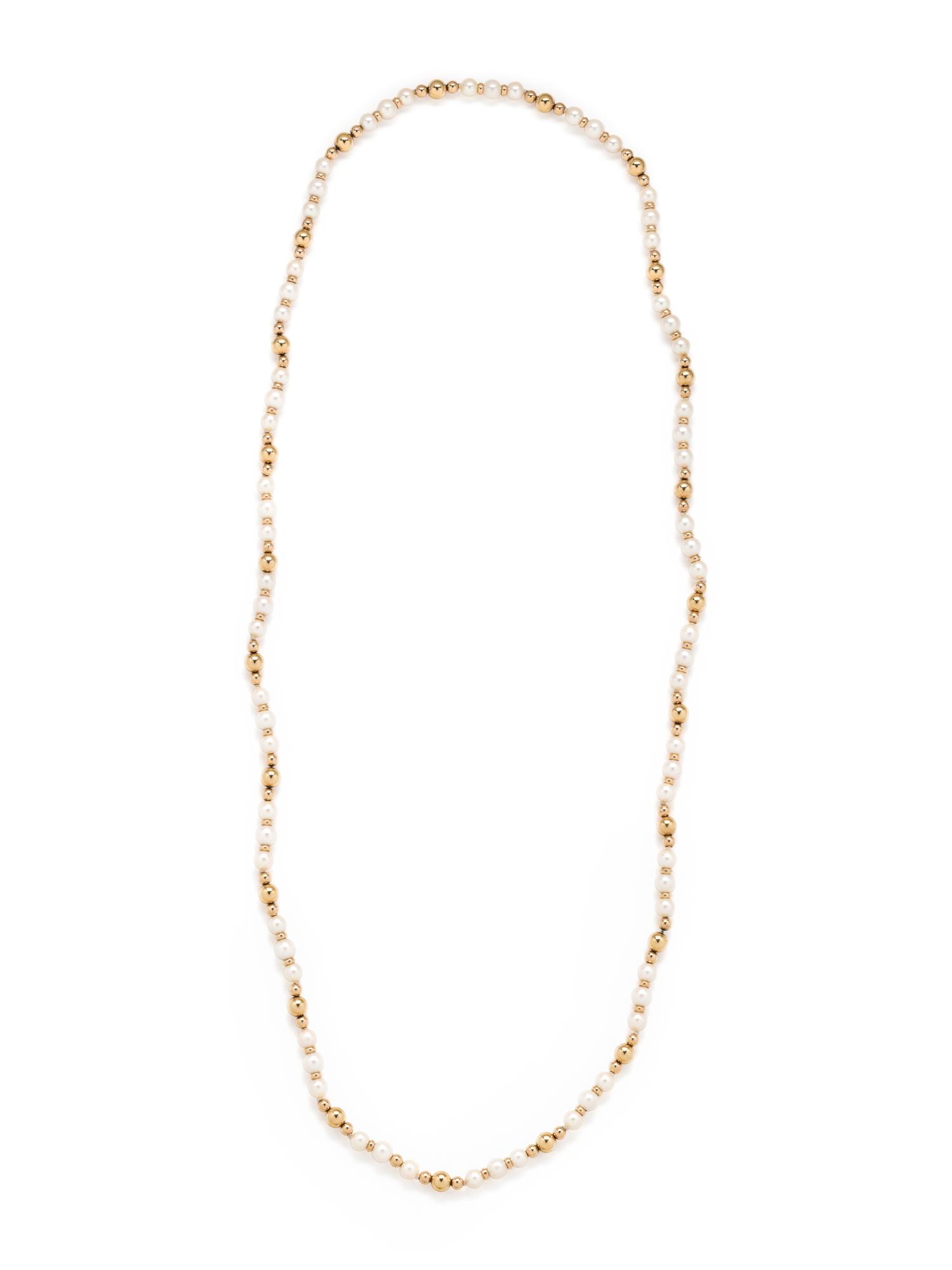 YELLOW GOLD AND CULTURED PEARL NECKLACE