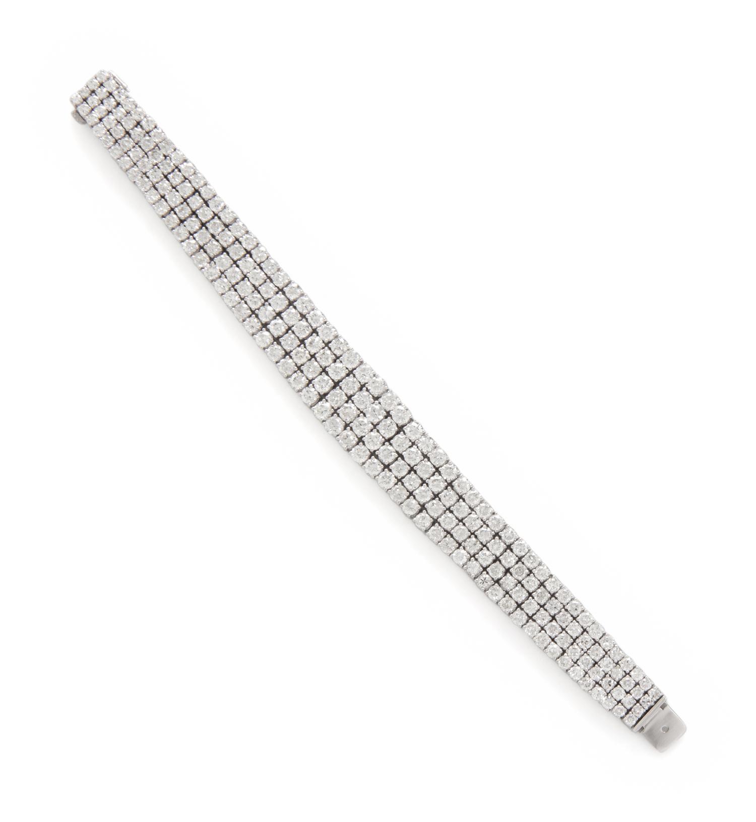 WHITE GOLD AND DIAMOND BRACELET