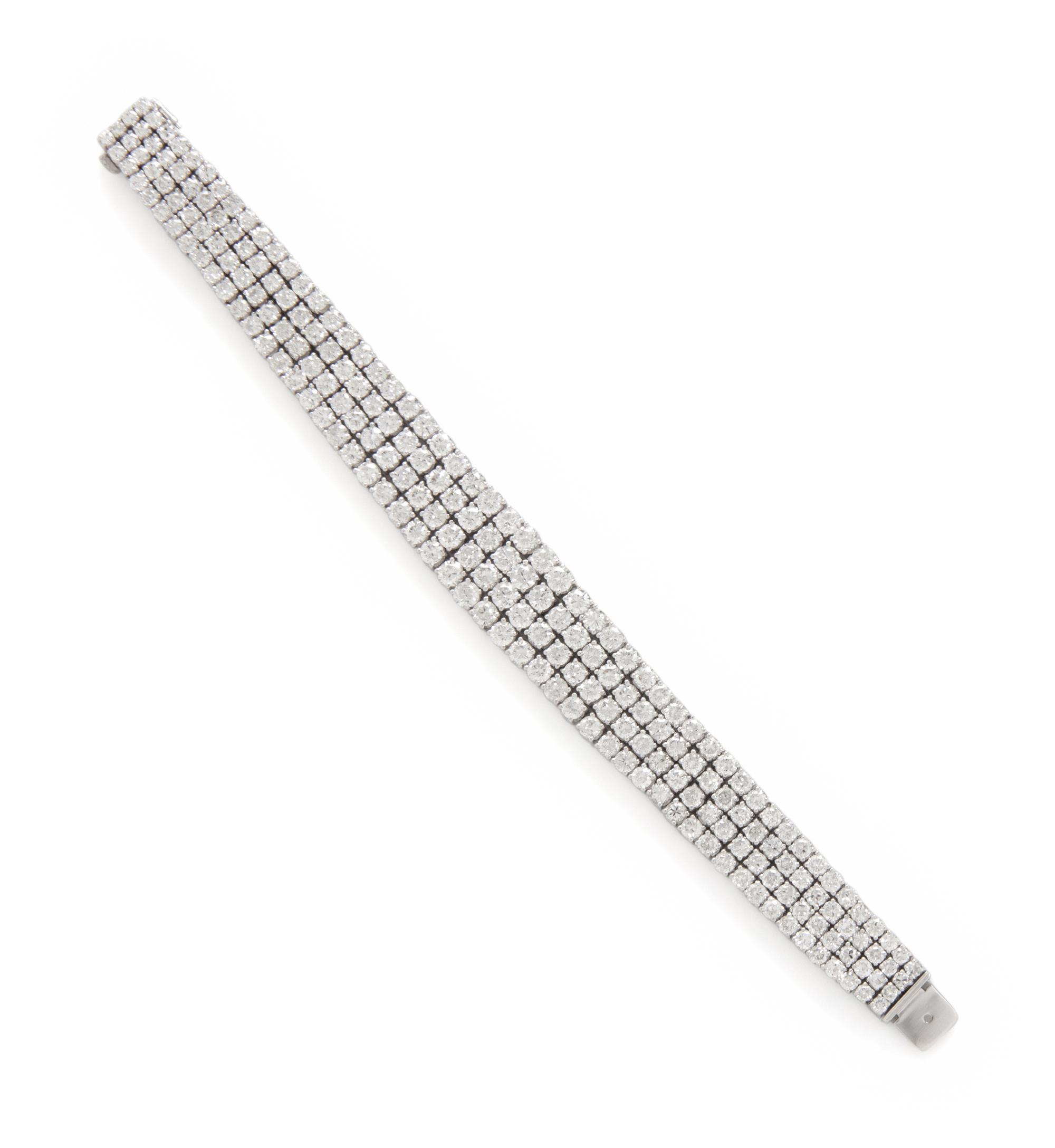 WHITE GOLD AND DIAMOND BRACELET