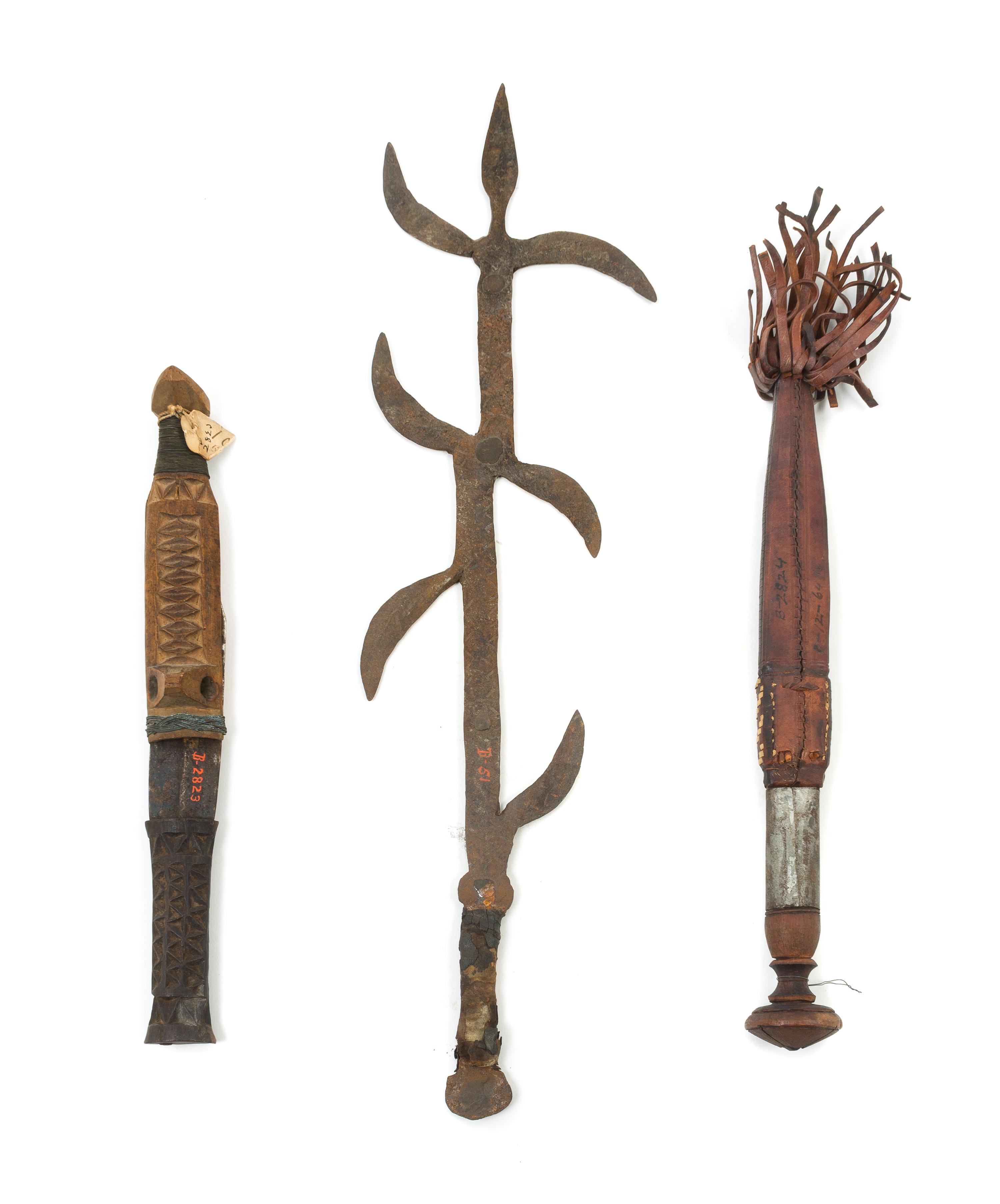 A Sudanese Steel Weapon Length of weapon 17 1/2 inches. — 19TH/20TH CENTURY
