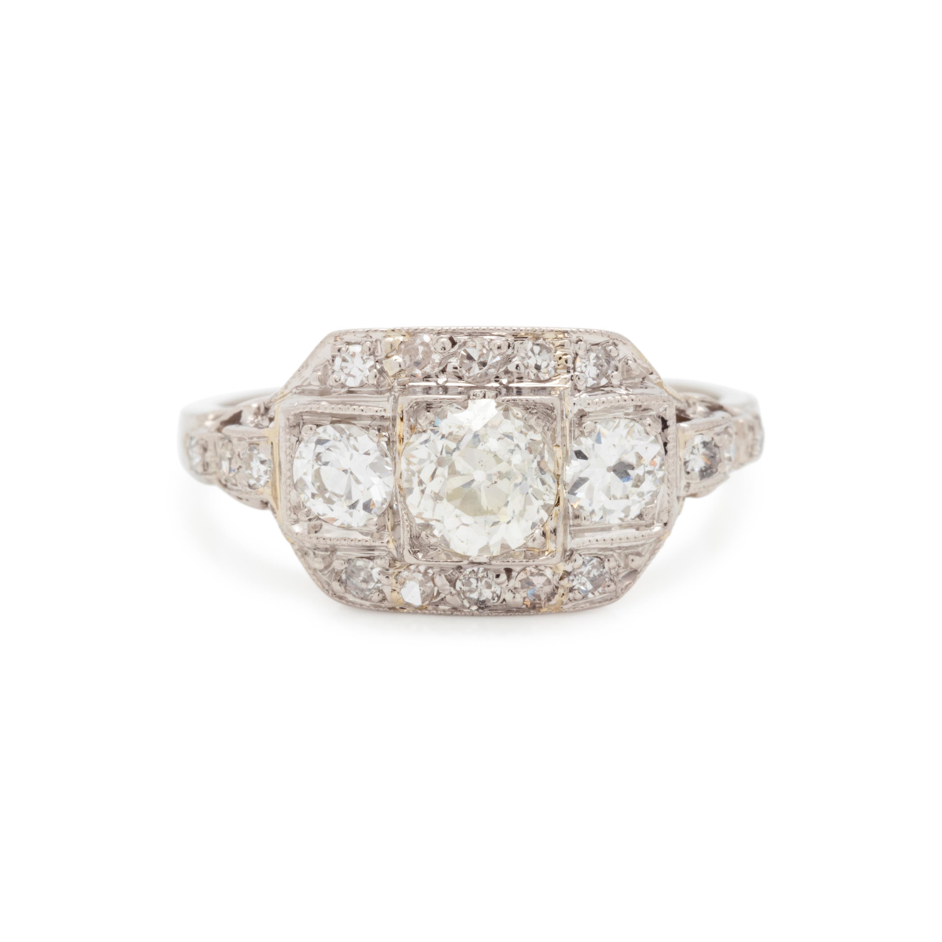 DIAMOND RING