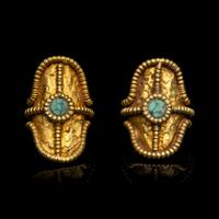 A Pair of Chinese Turquoise Inset Gold Rings, Liao Dynasty 遼 金鑲綠松石聯珠紋指環一對