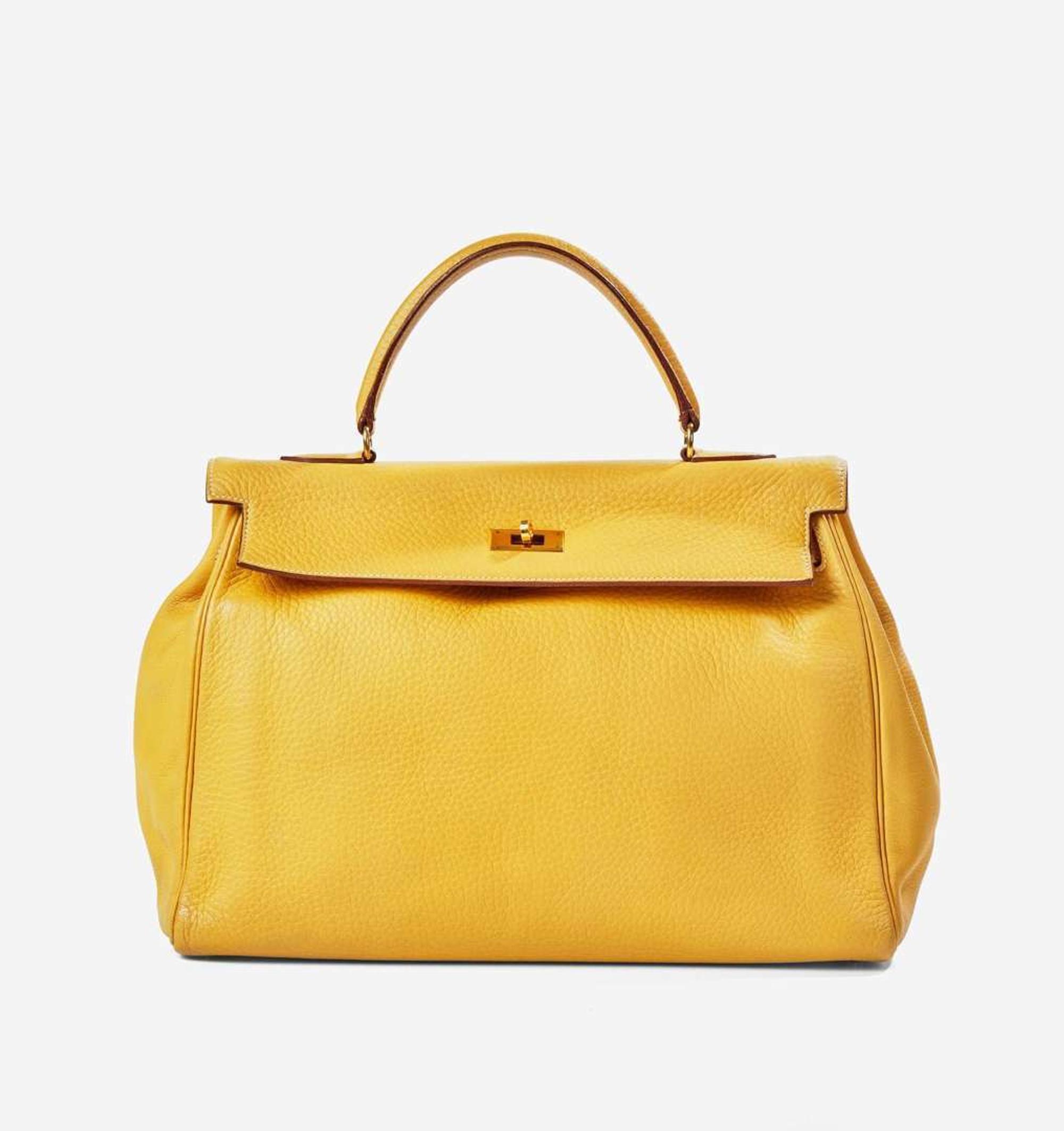 An Hermès Kelly Retourne 35 in Sable Calf Leather Hermès
