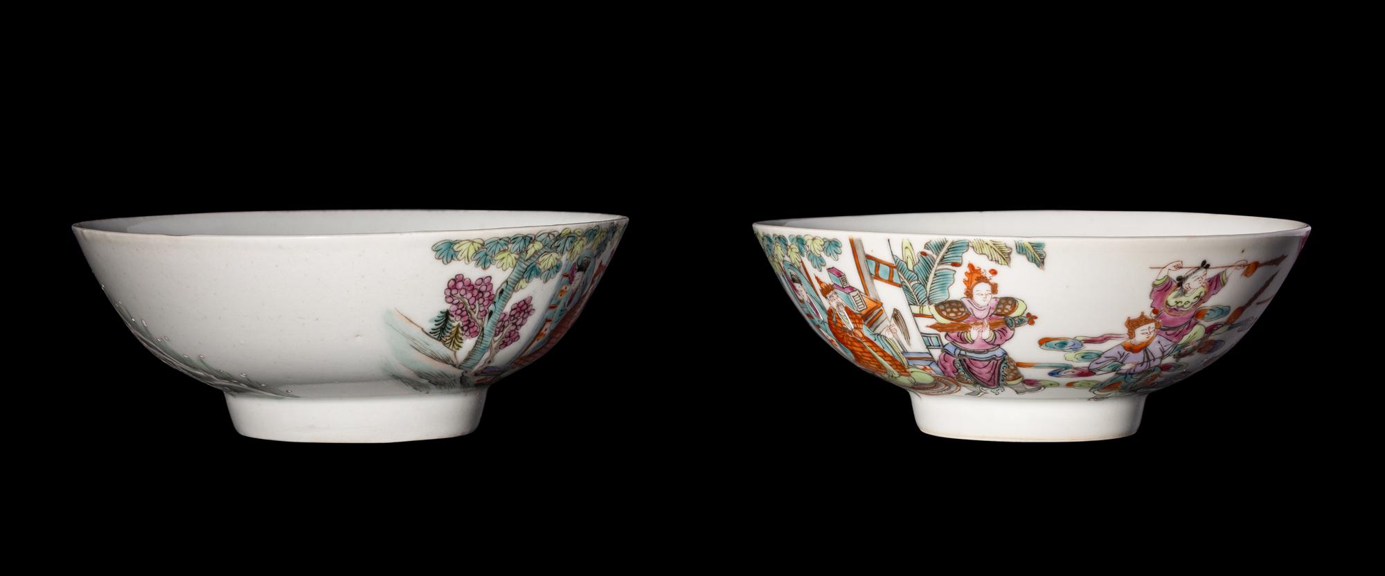 A Pair of Chinese Famille Rose Porcelain Bowls