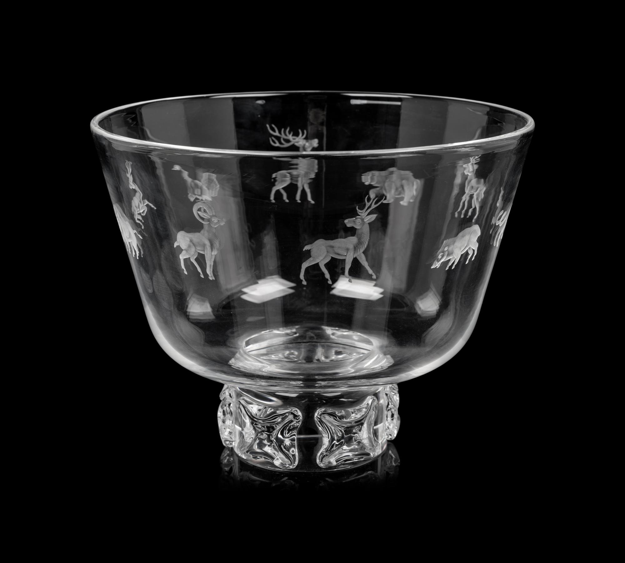 A Steuben Glass Bowl with Prunted Base