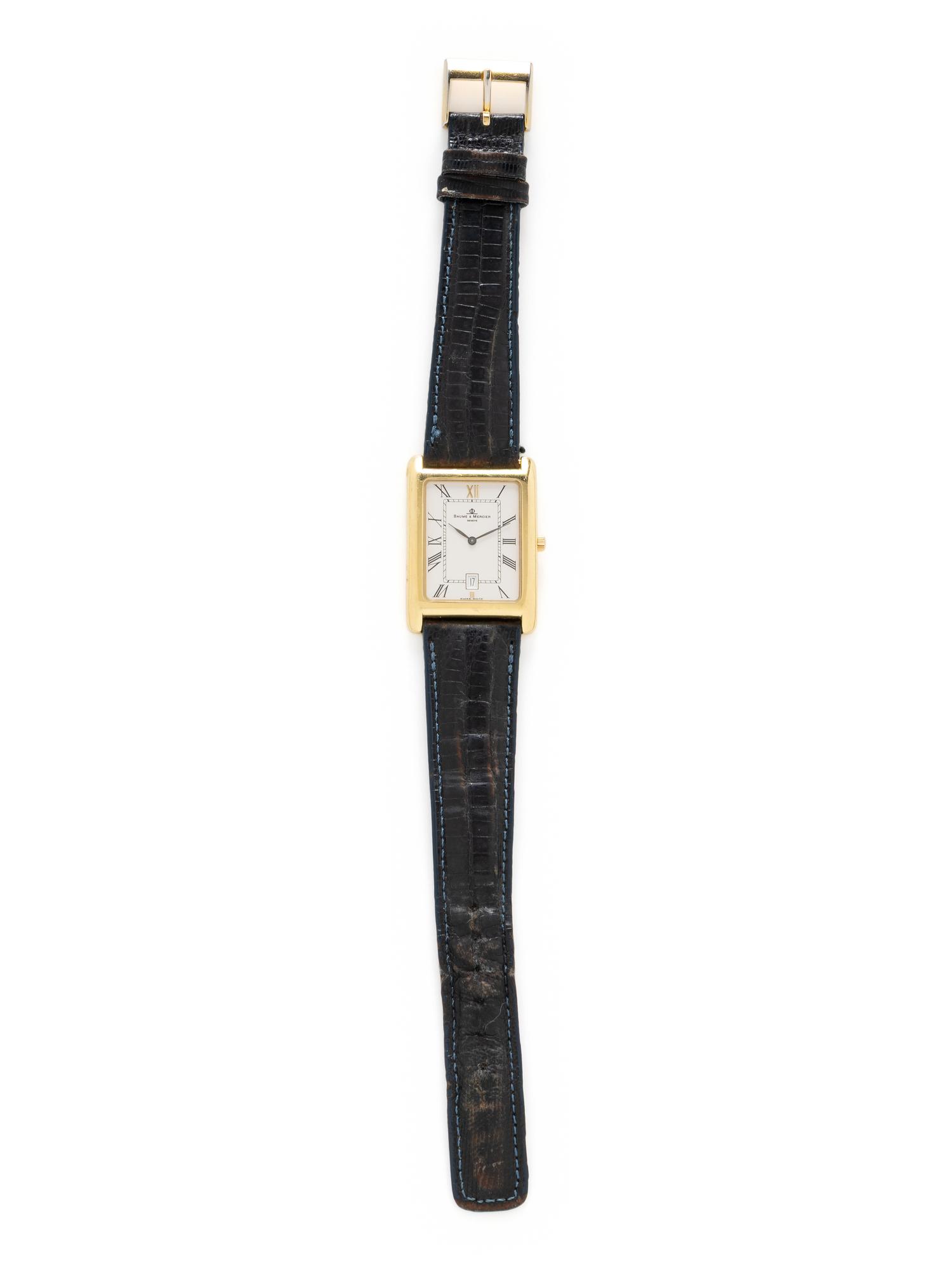 BAUME & MERCIER, YELLOW GOLD DATE WATCH