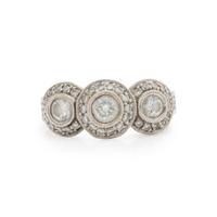 WHITE GOLD AND DIAMOND RING