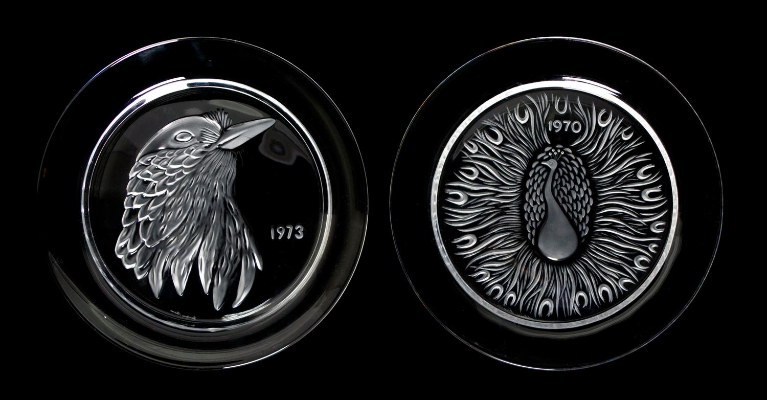 Two Lalique Molded and Frosted Glass Annular Plates, Diameter 8 1/2 inches.