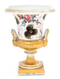 Four Pieces of Paris Porcelain Largest height 8 x diameter 6 inches. — 19TH CENTURY