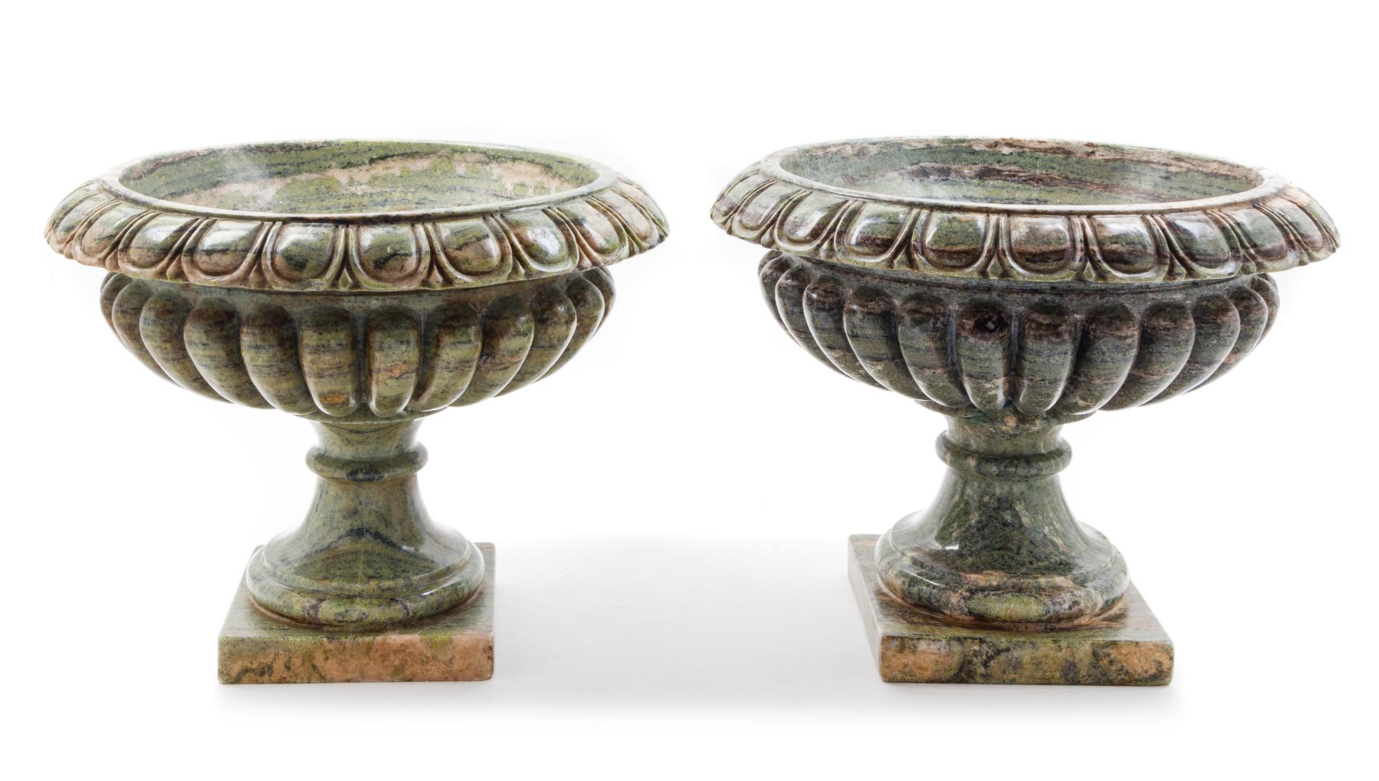 A Pair of Italian Neoclassical Style Marble Tazze Height 16 x diameter of top 20 1/2 inches. — 20TH CENTURY