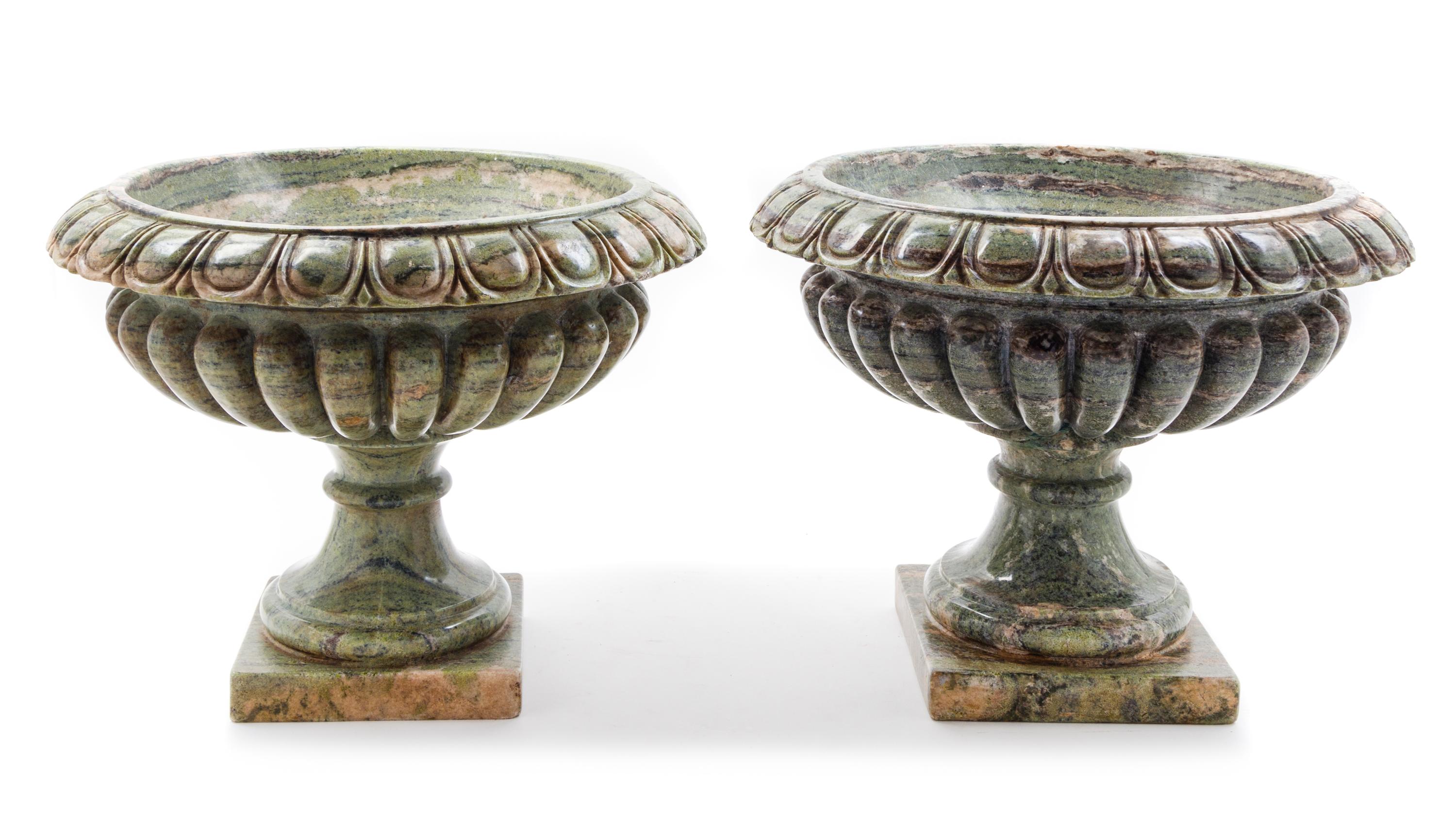 A Pair of Italian Neoclassical Style Marble Tazze Height 16 x diameter of top 20 1/2 inches. — 20TH CENTURY
