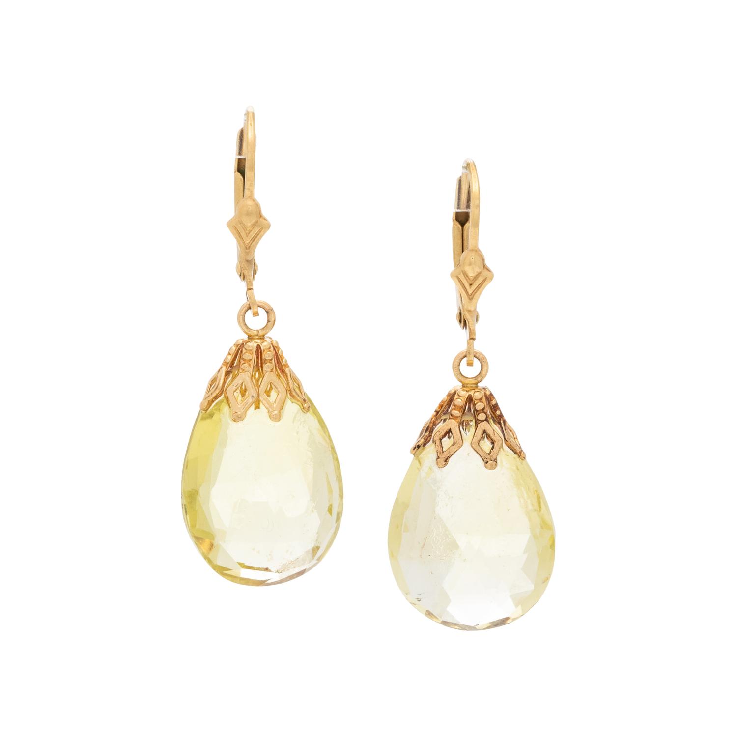 COLLECTION OF YELLOW GOLD AND HELIODOR JEWELRY