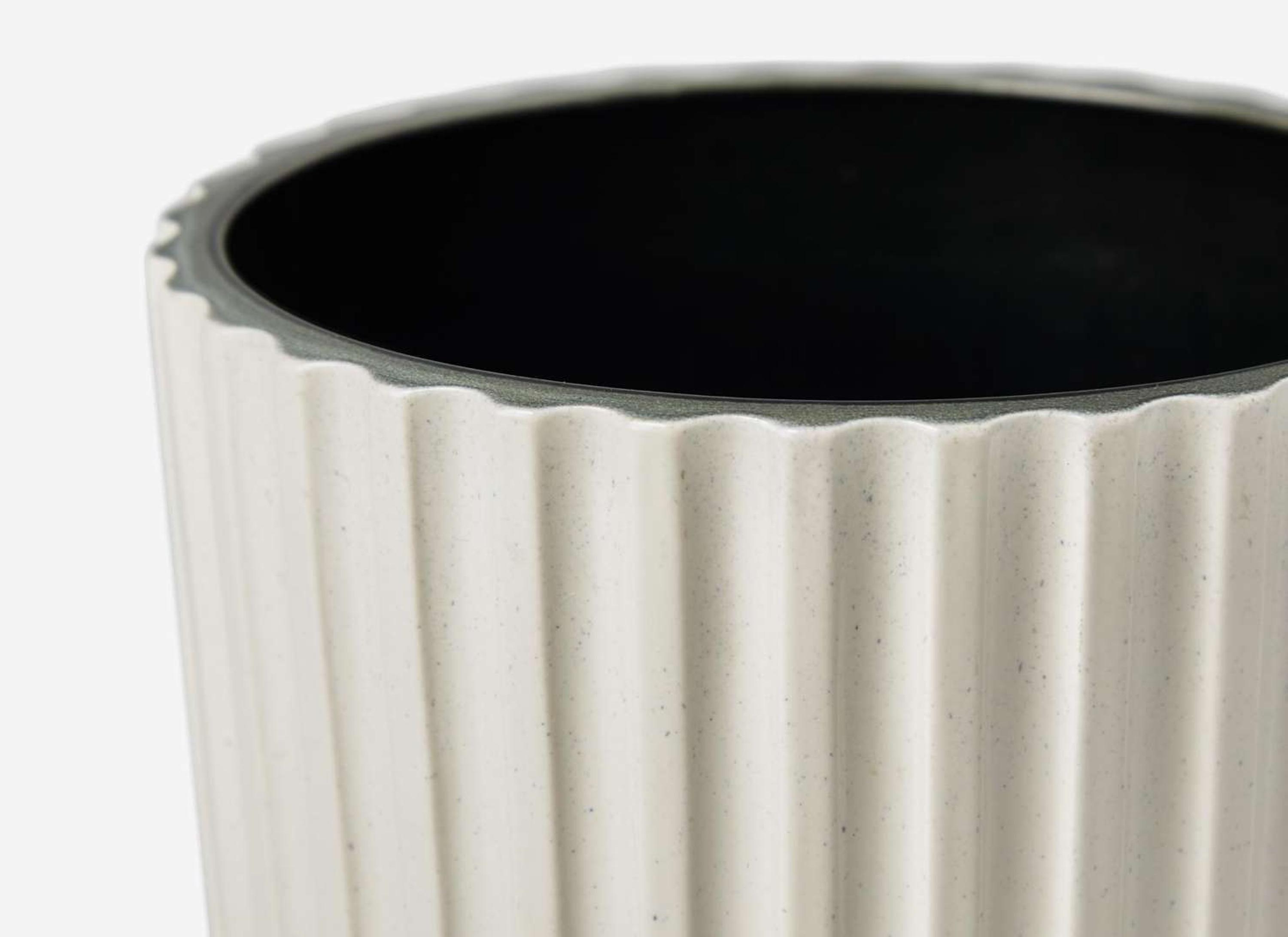 A Norman Wilson for Wedgwood Unique Ware Moonstone Glazed Vase, UK, circa 1940