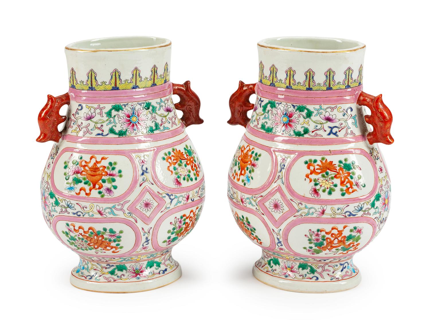 A Pair of Chinese Export Porcelain Vases