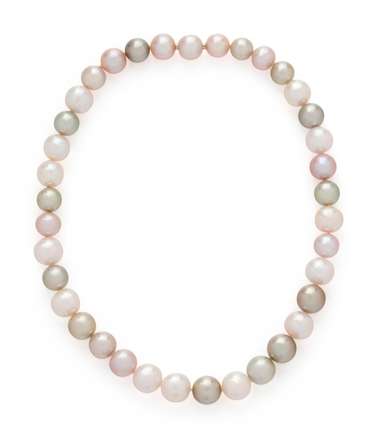 CULTURED SOUTH SEA PEARL NECKLACE