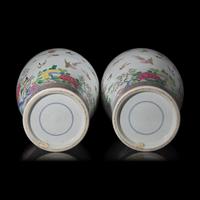 A Pair of Large Chinese Famille Rose Covered Vases 粉彩花鳥圖大蓋瓶一對