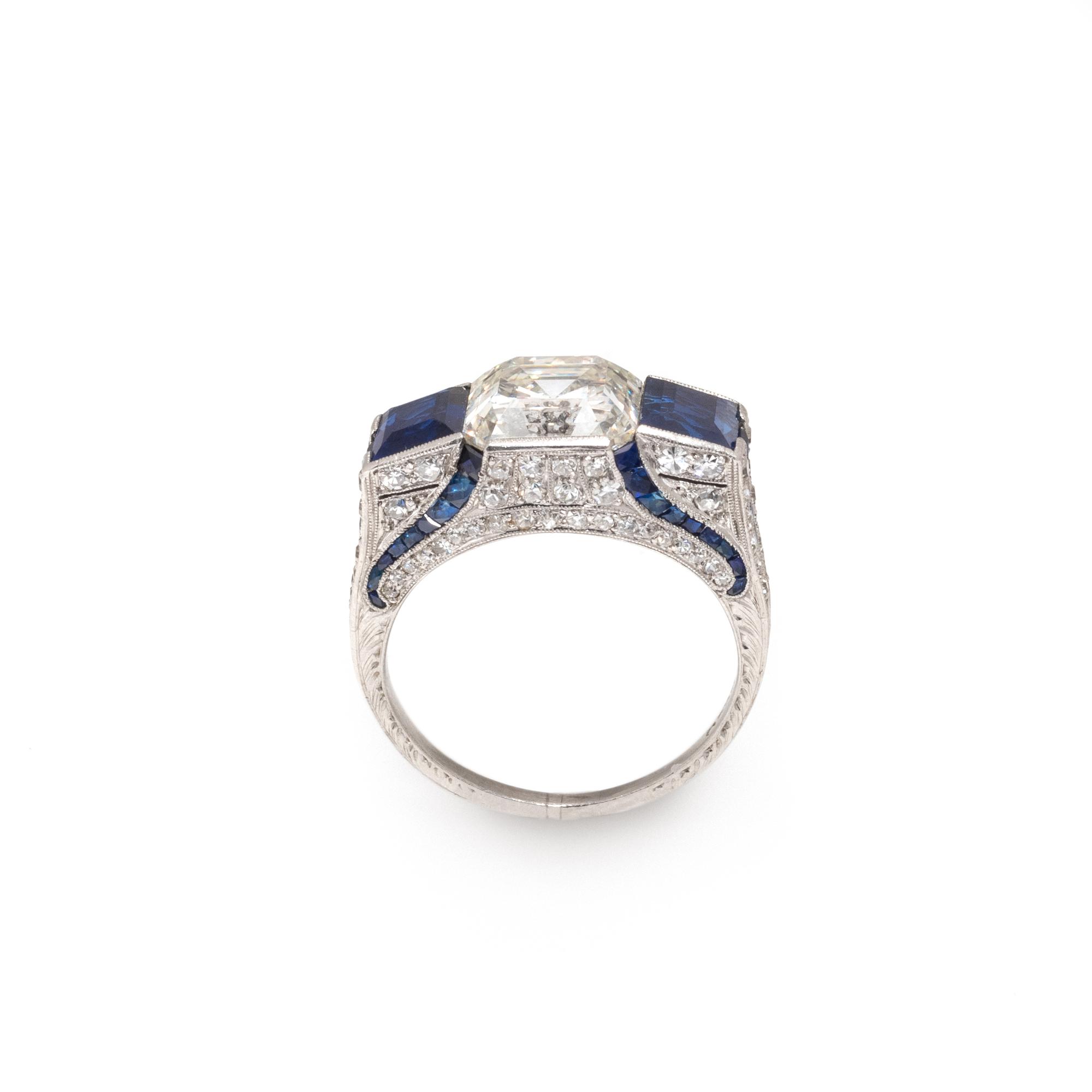 ART DECO, DIAMOND AND SAPPHIRE RING