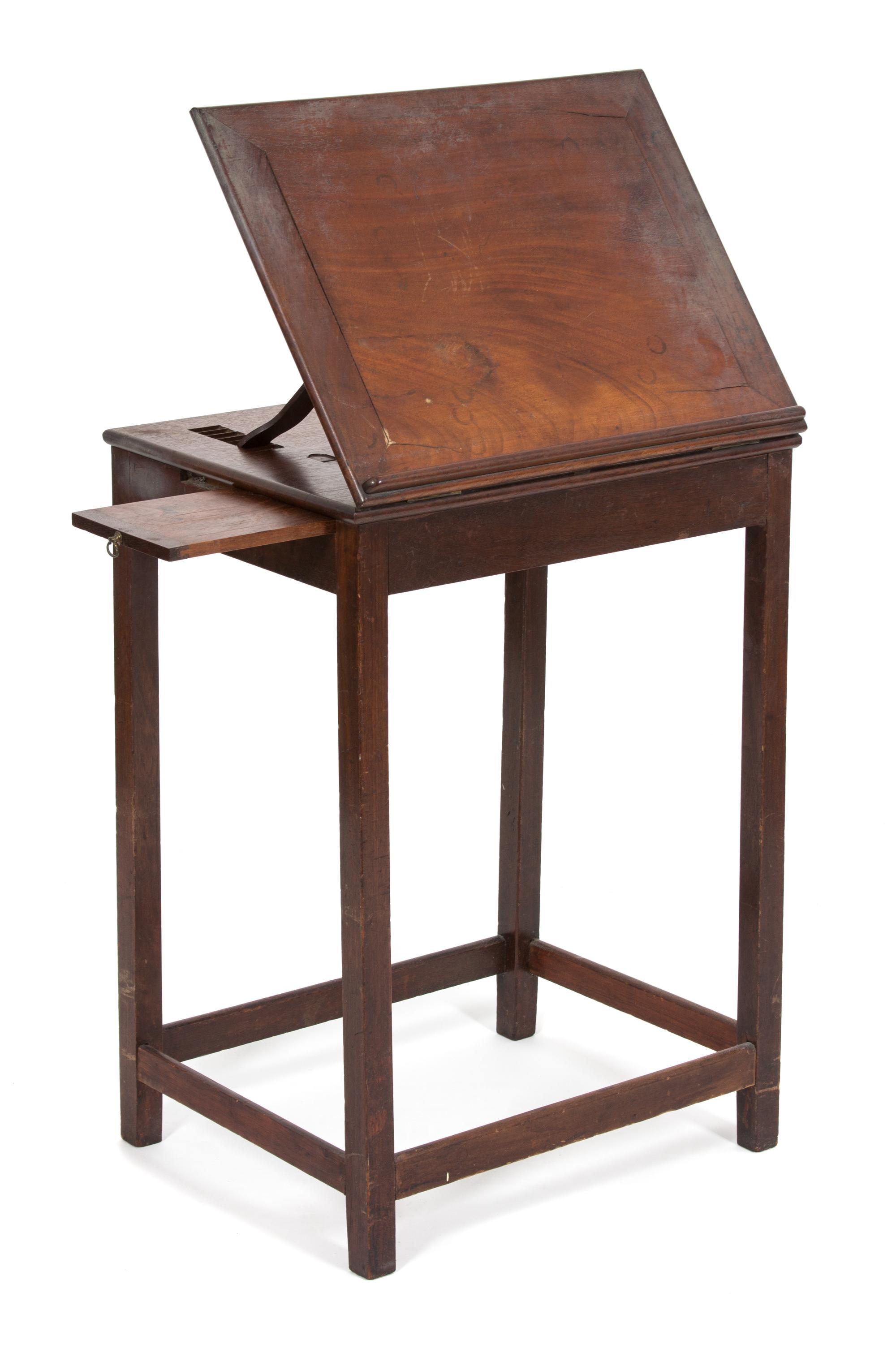 A Georgian Style Mahogany Book Stand Height when closed 29 x width 20 x depth 15 inches. — 19TH CENTURY
