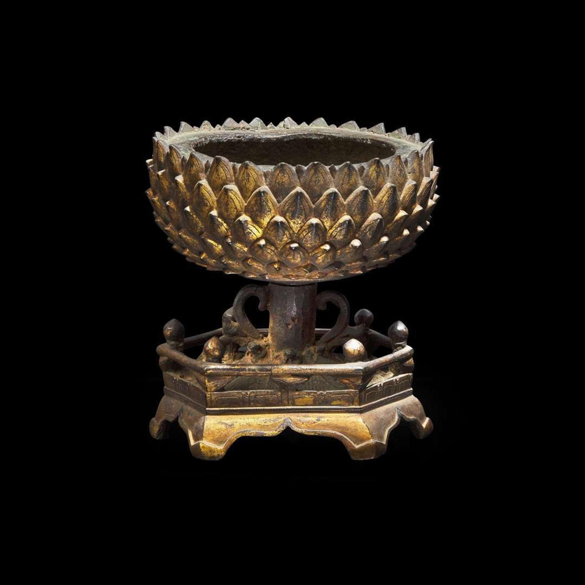 A Chinese gilt bronze lotus-form pedestal stand 銅鎏金蓮花座 Ming dynasty ?