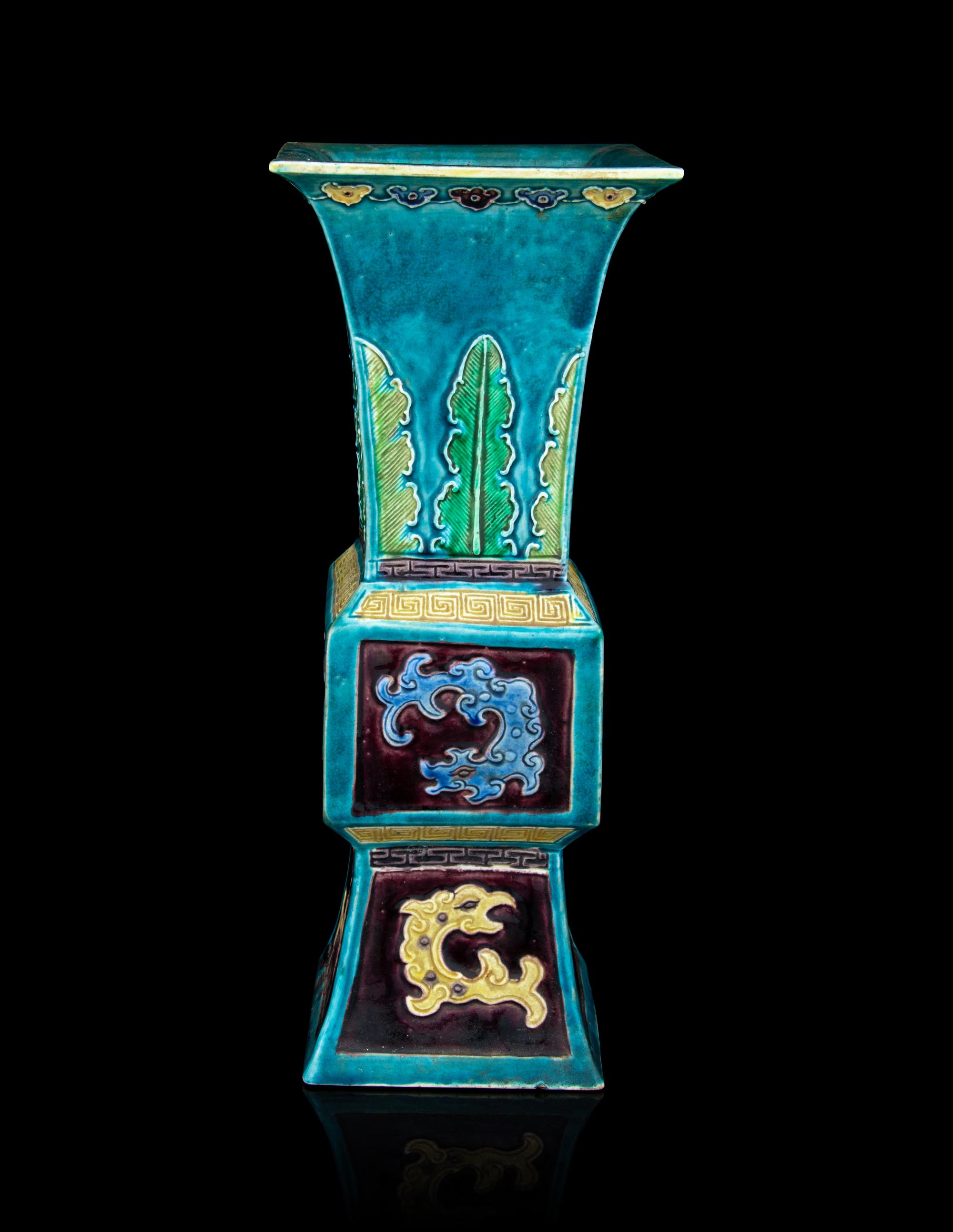 A Fahua -Style Porcelain Gu Vase