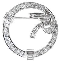 A White Gold and Diamond Circle Brooch, 5.20 dwts.