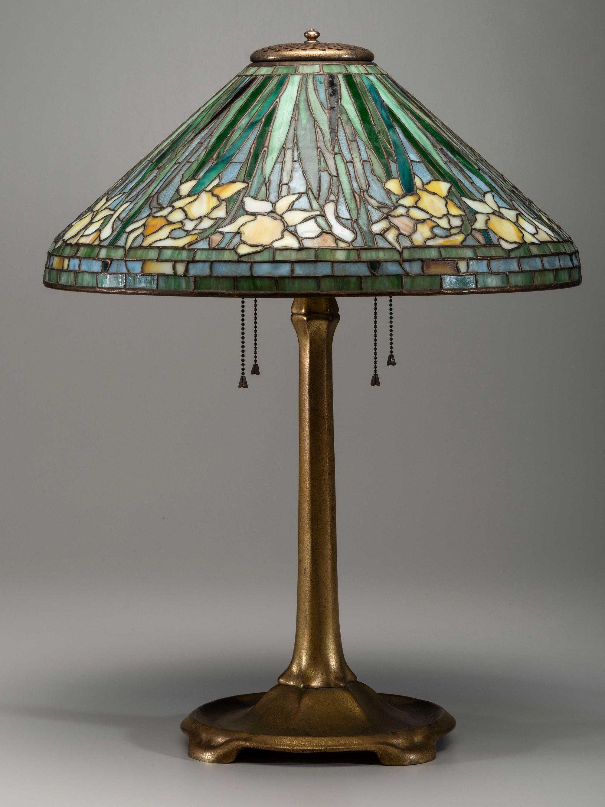 Daffodil Table Lamp #1497